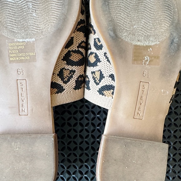 STEVEN New York Leopard Knit Pointed Mules in Tan and Black - Picture 5 of 5